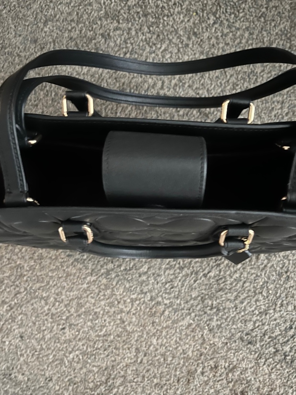 NWT : COACH outlet LARGE MAGGIE BLACK TOTE - Picture 5 of 6